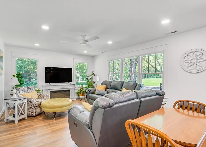 Newly Built Near Rockwood State Park